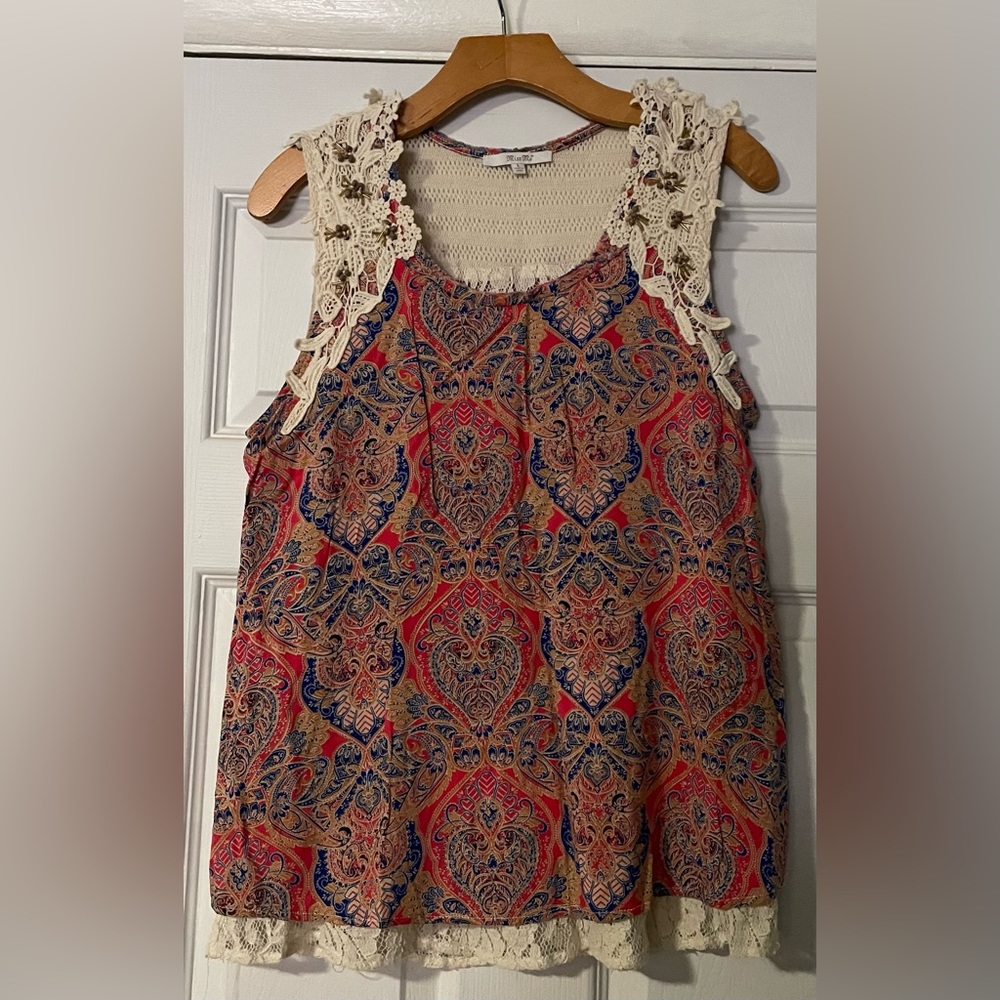 Miss Me Coral/Blue with Cream Lace size L Tank